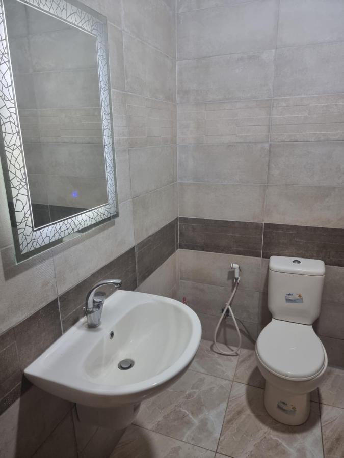 Karam Hotel Madaba Buitenkant foto