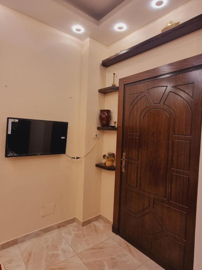Karam Hotel Madaba Buitenkant foto